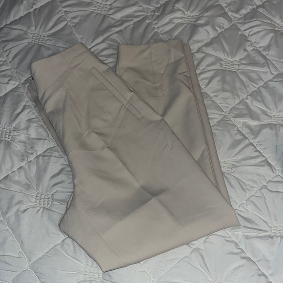 Zara beige stretchy slacks size Medium - Picture 1 of 4